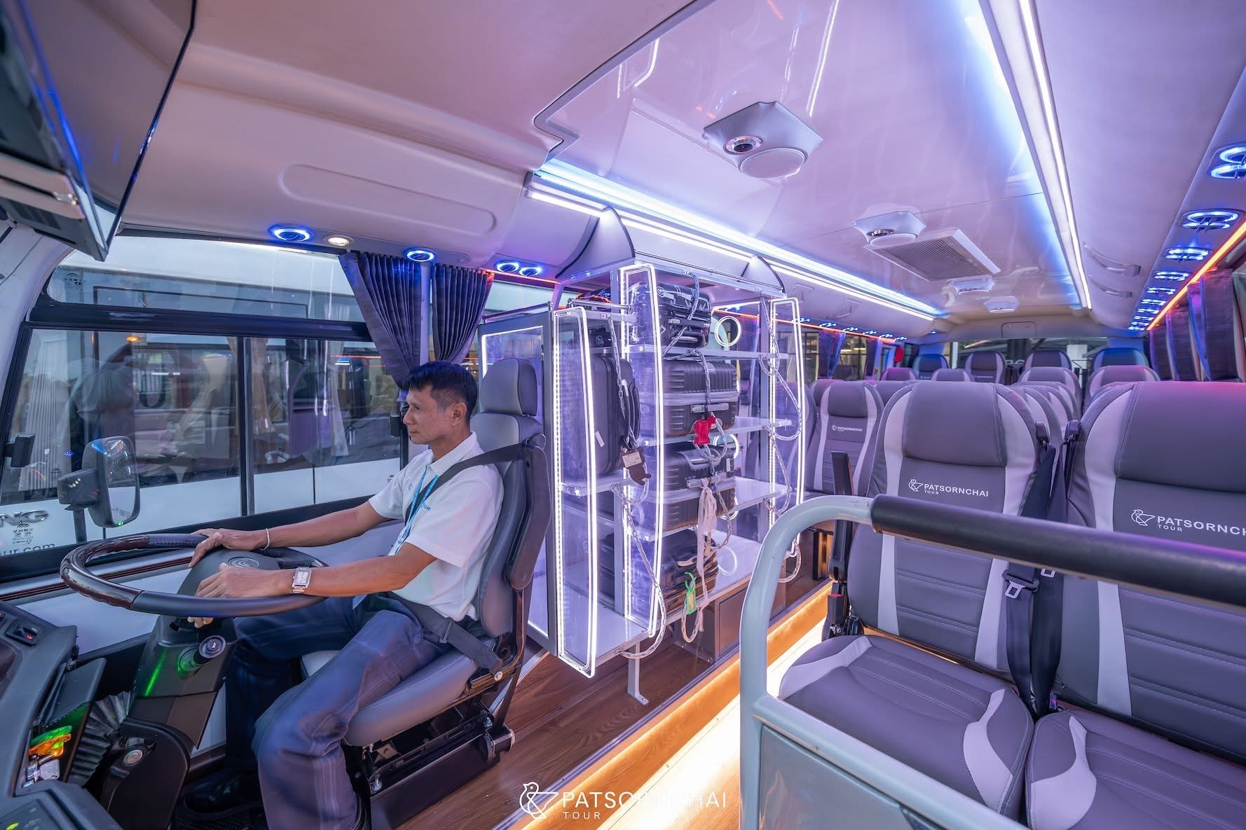 เช่ามินิบัส | Patsornchai Tour เช่ามินิบัส