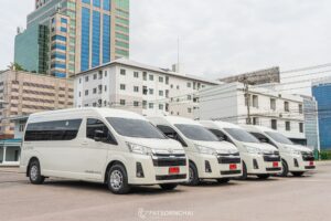 รถบัสเช่า 2 1 | Patsornchai Tour Van rental, employee shuttle, van rental, employee shuttle van