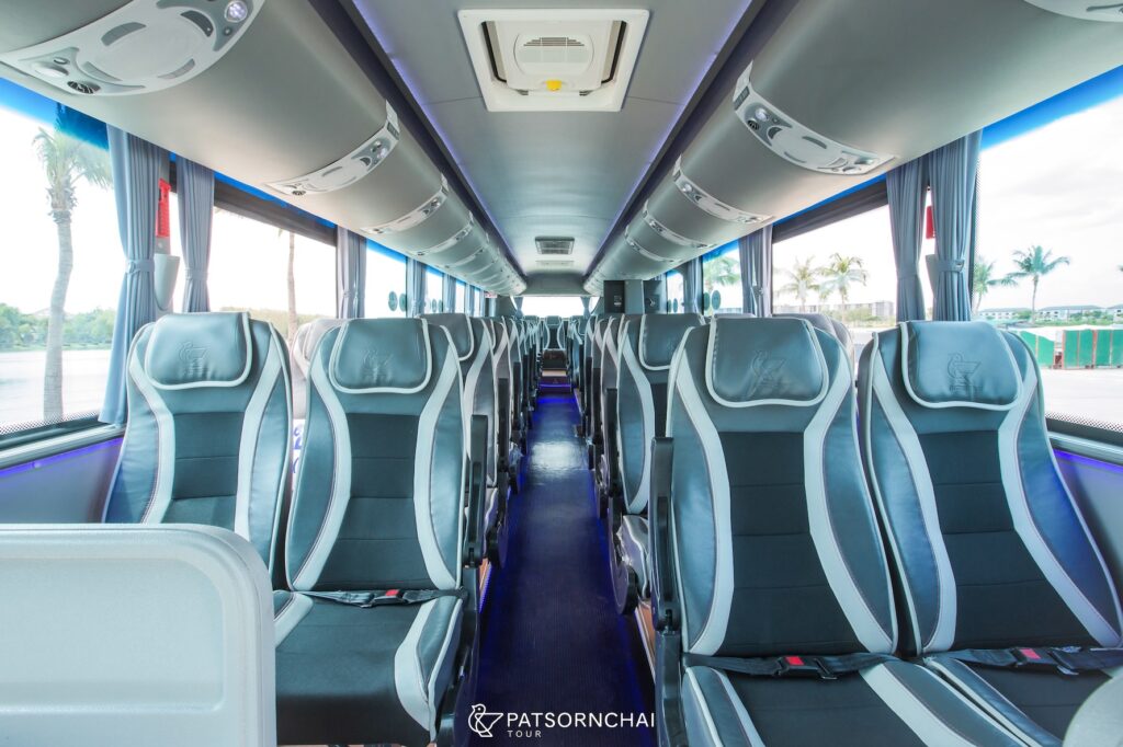 เช่ารถบัส 40 ที่นั่ง เช่ารถทัวร์ รถรับส่งพนักงาน | Patsornchai Tour