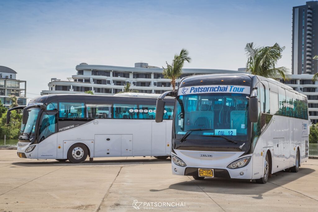 เช่ารถบัส 40 ที่นั่ง เช่ารถทัวร์ รถรับส่งพนักงาน | Patsornchai Tour เช่ารถบัส, เช่ารถบัสชั้นเดียว, Hino Patsornchai, รถบัสเช่า