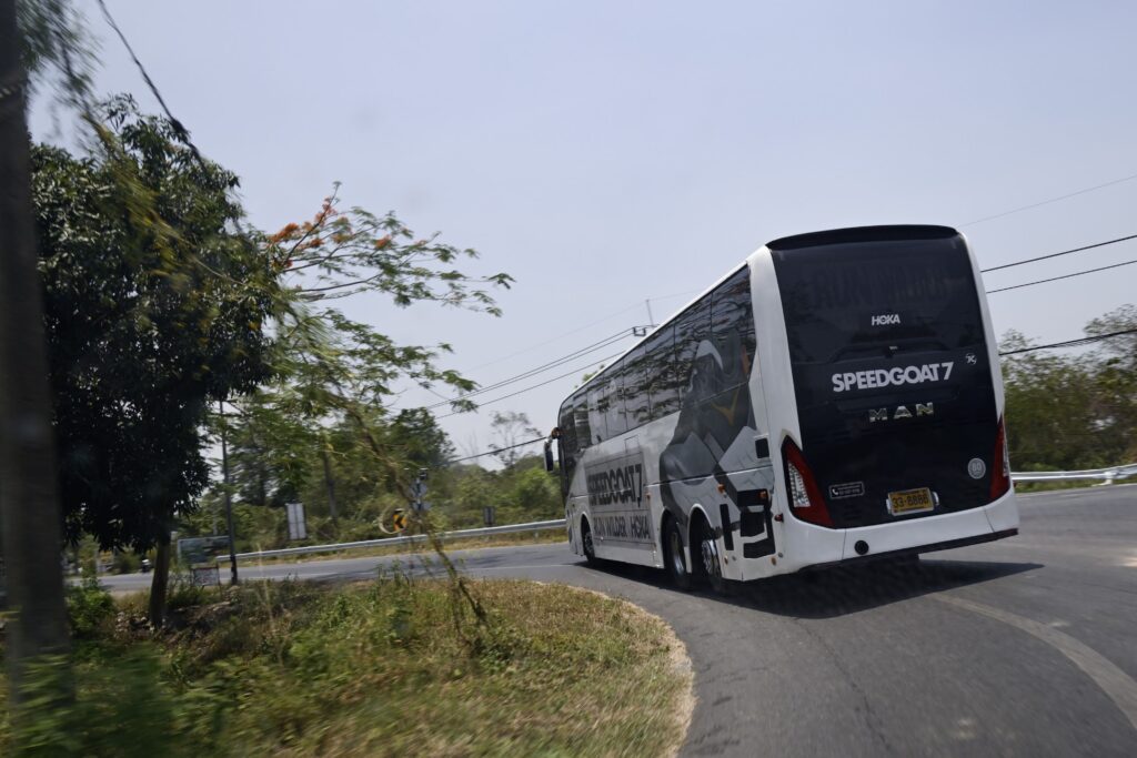 สวย รถบัสเช่า 5 | Patsornchai Tour เช่ารถบัส, เช่ารถทัวร์, เช่ารถบัส 50 ที่นั่ง